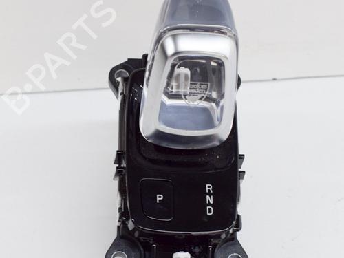 Used Gear lever VOLVO XC40 (536) B4 Mild-Hybrid (197 hp) 27762863