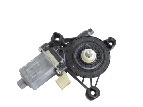 Used Right front window motor VW GOLF VII (5G1, BQ1, BE1, BE2) 1.5 TSI (150 hp) 30240574