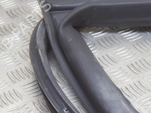 Rubber door seal MASERATI QUATTROPORTE VI 3.0 D | BP14622583C142 