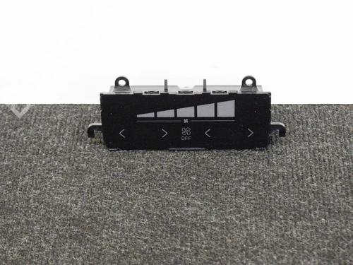 Used Electronic module Electronic module VOLVO XC90 II (256) D5 AWD (235 hp) 7801171 7801171