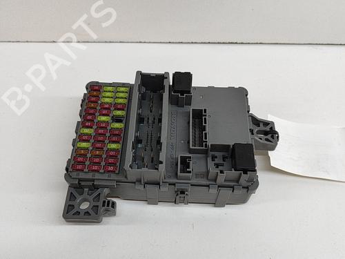 Used Fuse box HONDA CIVIC X Hatchback (FC_, FK_) 2.0 Type-R (FK8) (320 hp) 21486147