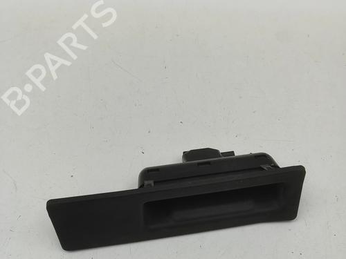 Used Switch Switch BMW X1 (F48) sDrive 20 i (192 hp) 33388085 33388085