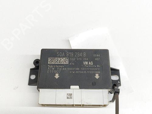 Used Electronic module VW ARTEON (3H7, 3H8) 2.0 TDI (150 hp) 19076091