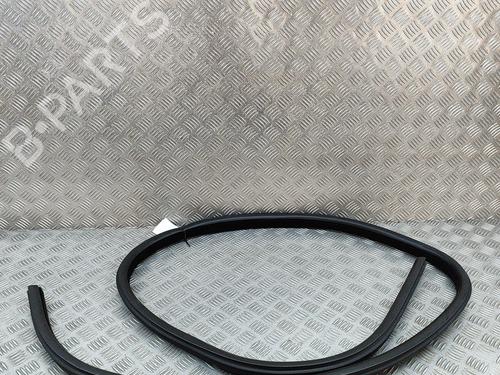 Rubber door seal LAND ROVER RANGE ROVER VELAR (L560) 3.0 D300 SDV6 4x4 | BP21078514C142 