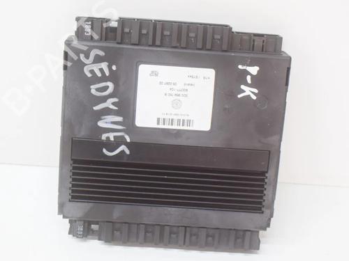 Used Electronic module Electronic module VW PHAETON (3D1, 3D2, 3D3, 3D4, 3D6, 3D7, 3D8, 3D9) 4.2 V8 4motion (335 hp) 7739621 7739621
