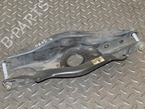 Venstre bagtil bærearm MERCEDES-BENZ E-CLASS Coupe (C238) E 220 d (238.314) | BP30222725M14 