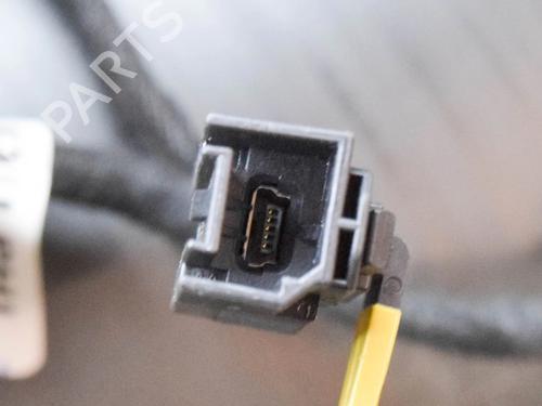 Middle console TESLA MODEL 3 (5YJ3) EV AWD | BP27757774I22  - Image 5