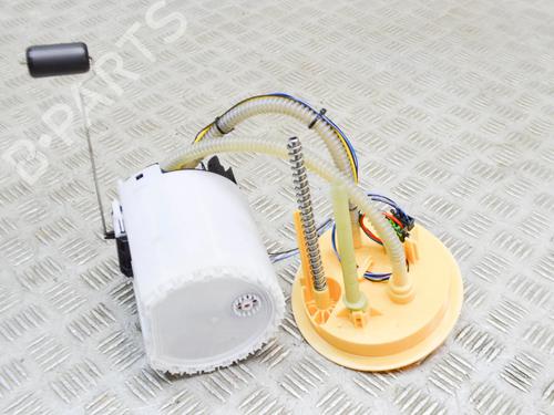 Used Fuel pump VOLVO XC60 II (246) B4 Mild-Hybrid AWD (197 hp) 28061928