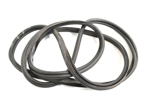 rubber-door-seal-bmw-5-gran-turismo-f07-2009-2010-2011-2012-2013-2014-2015-2016-2017-30223661 main image