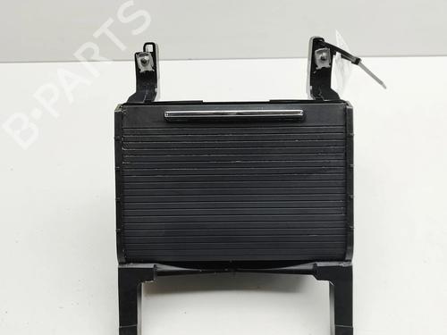 Porte-gobelet/Objets SKODA SUPERB III Estate (3V5) 2.0 TDI (150 hp) 31903029