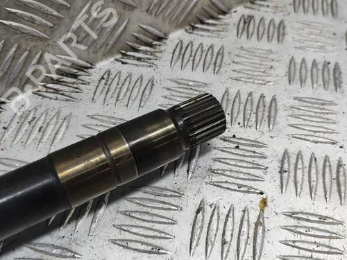 Left front driveshaft MASERATI LEVANTE SUV (M161) 3.0 D Q4 | BP26710630M38 - Image 2