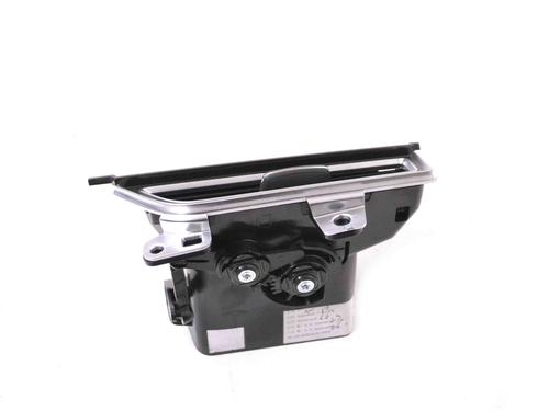 Luftventil TESLA MODEL S (5YJS) 85D AWD (376 hp) 30213980