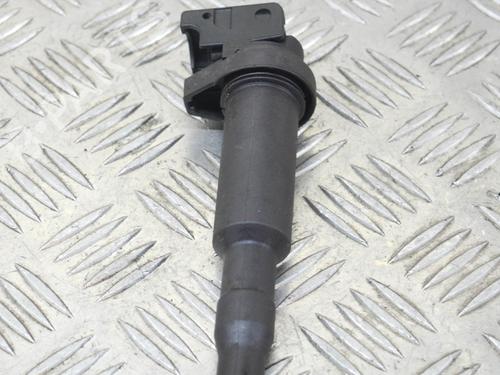 Used Ignition coil BMW 5 (F10) 550 i (408 hp) 8354759