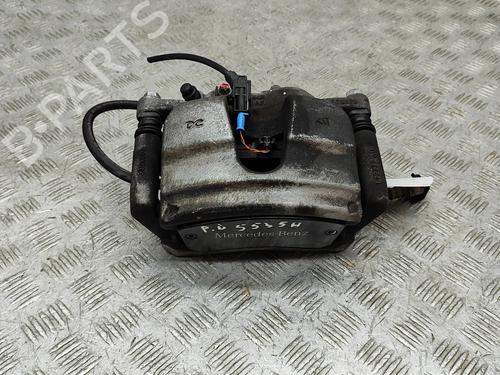 Used Right front brake caliper MERCEDES-BENZ GLB (X247) GLB 200 Mild-Hybrid (247.687) (163 hp) 28436714