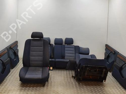 Sæde sæt Sæde sæt MERCEDES-BENZ E-CLASS (W124) E 300 D (124.131) (136 hp) 27803717 27803717