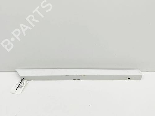 Used Door moulding trim VOLVO V70 III (135) D4 (181 hp) 29830419