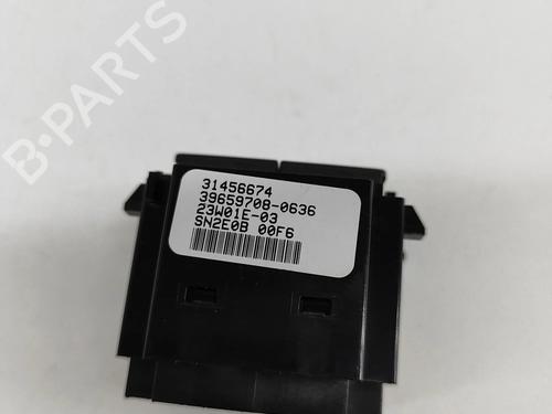 Switch VOLVO XC40 (536) B4 Mild-Hybrid | BP27776271I30 