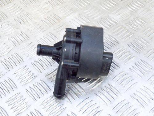 Ekstra vandpumpe TESLA MODEL S (5YJS) 75D AWD | BP14610652M111 