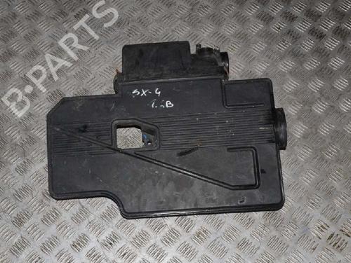 Used Air filter box SUZUKI SX4 (EY, GY) 1.6 (101 hp) 7081129