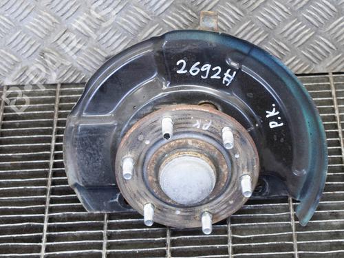 Used Left front steering knuckle MITSUBISHI L200 / TRITON (KJ_, KK_, KL_) 2.4 DI-D 4WD (KJ0T) (154 hp) 14613192