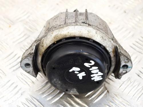Used Engine mount BMW 3 (E90) 318 d (143 hp) 6740550