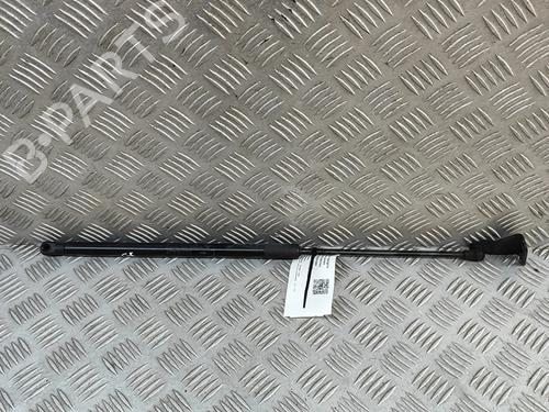 tailgate-lift-support-infiniti-q30-2015-28564069 main image