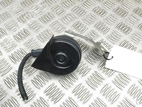 Used Horn PEUGEOT 3008 II SUV (MC_, MR_, MJ_, M4_) Hybrid 180 (M4DGLU) (179 hp) 30178358