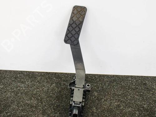 Used Pedal VW TIGUAN (AD1, AX1) 2.0 TDI (150 hp) 6748362