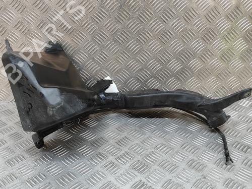 Used Windscreen washer tank TESLA MODEL Y (5YJY) EV Performance All-wheel Drive (462 hp) 28558122