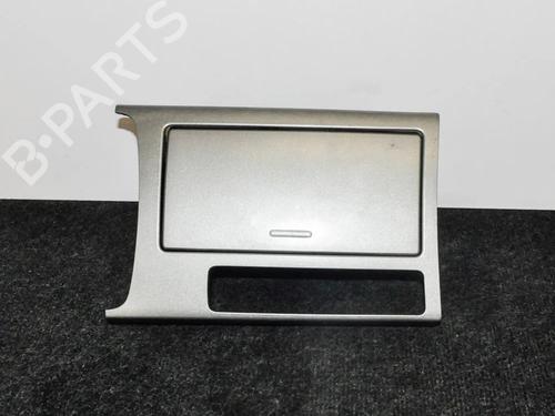 Bekerhouder/Voorwerpenhouder MAZDA 6 Hatchback (GH) 2.2 MZR-CD (GH10) (163 hp) 6730403