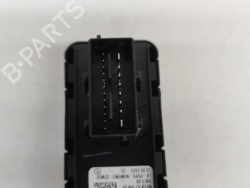 Right front window switch PEUGEOT 2008 II (UD_, US_, UY_, UJ_, UR_, UC_) 1.2 PureTech 130 (USHNS, URHNS) | BP28553188I26 