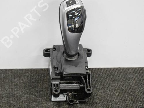Used Gear lever BMW 5 Touring (F11) 520 d (190 hp) 6757140
