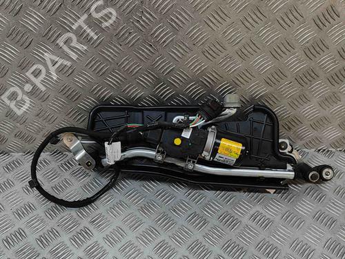 Used Front wipers mechanism PEUGEOT 208 II (UB_, UP_, UW_, UJ_) 1.2 Hybrid 136 (UPHPYK) (136 hp) 28674658