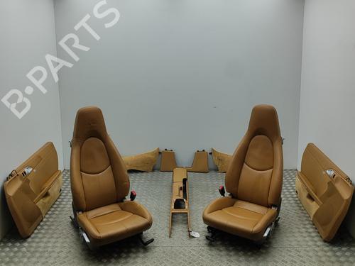 Używane Komplet foteli Komplet foteli PORSCHE BOXSTER (987) 2.7 (240 hp) 36470354 36470354