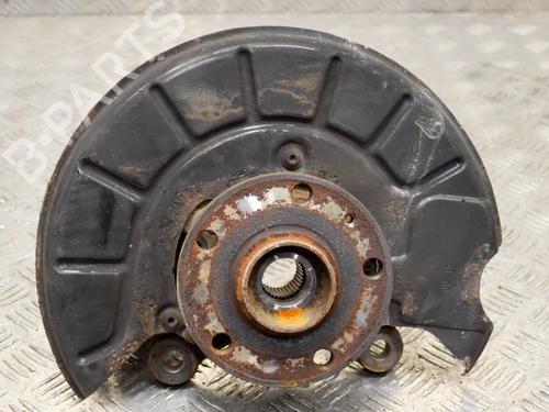 Used Left front steering knuckle SKODA SUPERB II Estate (3T5) 2.0 TDI (170 hp) 14630359