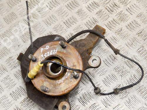 Used Right front steering knuckle CHEVROLET NUBIRA Saloon 1.6 (109 hp) 14637664