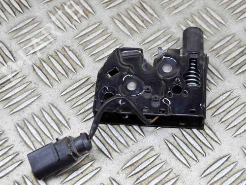 Used Hood lock AUDI Q3 (8UB, 8UG) 1.4 TSI (150 hp) 11832099