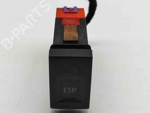 Używane Przełącznik VW NEW BEETLE Convertible (1Y7) 1.6 (102 hp) 28069629