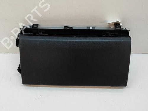 Used Glove box LAND ROVER RANGE ROVER SPORT II (L494) 5.0 SCV8 4x4 (510 hp) 31648826