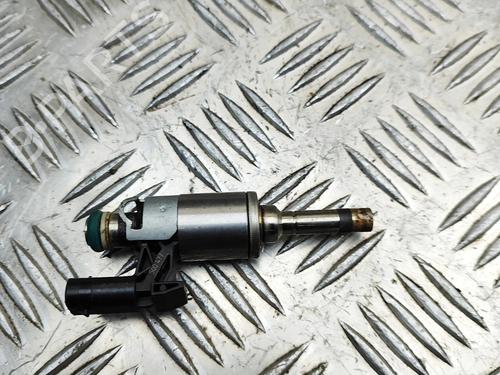 Used Injector VW GOLF VII (5G1, BQ1, BE1, BE2) 1.4 TSI (125 hp) 31748695