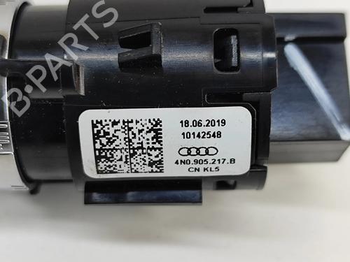 Switch AUDI E-TRON (GEN) 55 quattro | BP27781764I30 