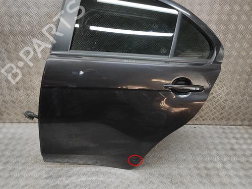 Dør venstre bagtil Dør venstre bagtil MITSUBISHI LANCER VIII (CY_A, CZ_A) EVO X (CZ4A) (295 hp) 34559884 34559884
