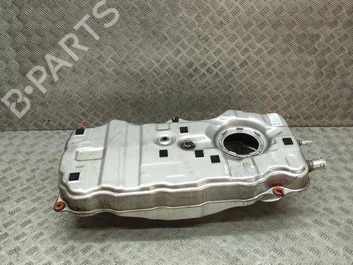 Used Fuel tank BMW 3 Touring (G21, G81) 330 e Plug-in-Hybrid (292 hp) 31748689