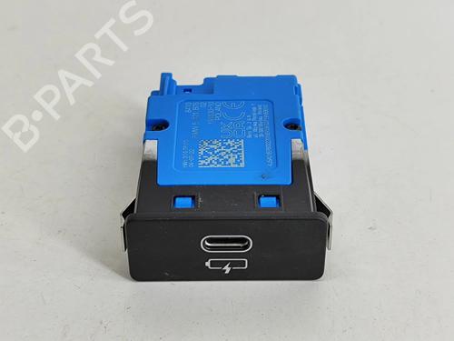 Used Electronic module BMW X7 (G07) xDrive 40 d Mild-Hybrid (352 hp) 27772735