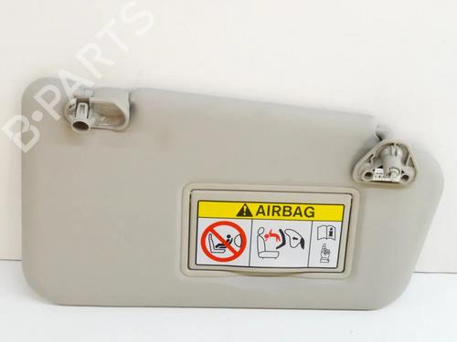 right-sun-visor-nissan-leaf-ze1-2017-27761350 main image