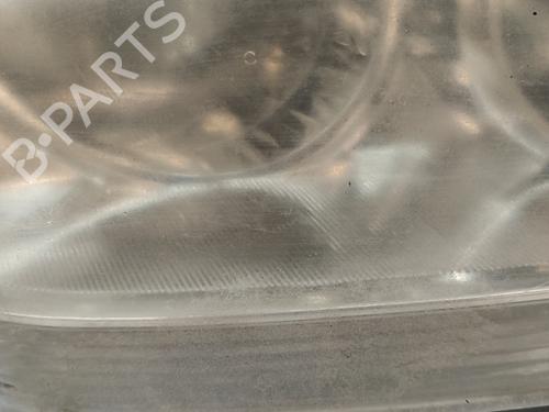 Right headlight KIA SORENTO I (JC) 2.5 CRDi 4WD | BP23247755C29 