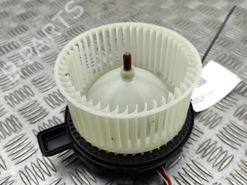 Used Heater blower motor Heater blower motor BMW XM (G09) XM All-wheel Drive (653 hp) 33223713 33223713