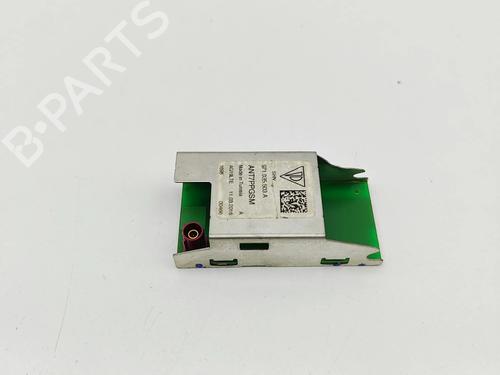 antennabase-porsche-macan-95b-2014-33381315 main image