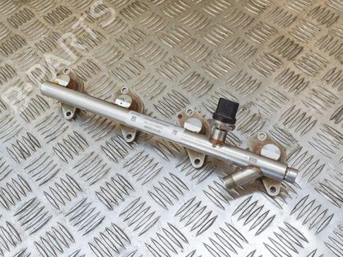 Used Injection rail Injection rail MERCEDES-BENZ C-CLASS (W205) C 200 (205.042) (184 hp) 6752526 6752526