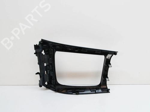 Middle console MERCEDES-BENZ C-CLASS (W206) C 300 d (206.006) | BP27757933I22